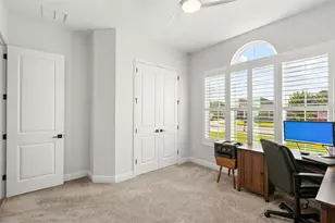 34653 Heavenly Ln, Dade City, FL 33525 - Photo 27