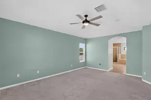 4205 Knob Lake Ct, Tampa, FL 33619 - Photo 27