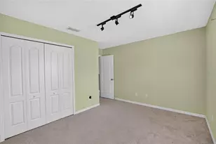 4205 Knob Lake Ct, Tampa, FL 33619 - Photo 35