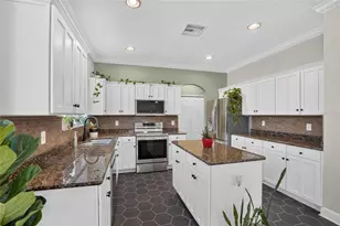 4205 Knob Lake Ct, Tampa, FL 33619 - Photo 11