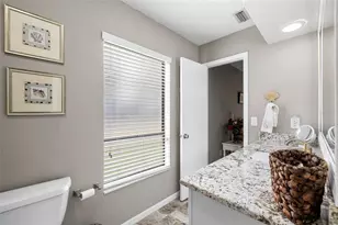 11520 Galleria Dr, Tampa, FL 33618 - Photo 21