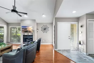 11520 Galleria Dr, Tampa, FL 33618 - Photo 5