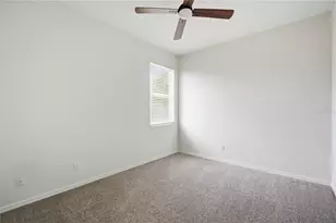 9810 Bennington Dr, Tampa, FL 33626 - Photo 17