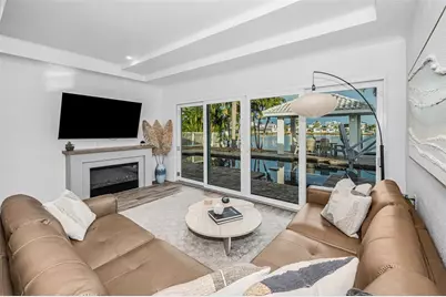 16353 Redington Drive, Redington Beach, FL 33708 - Photo 9