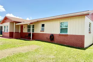 3306 W Burke St, Tampa, FL 33614 - Photo 3
