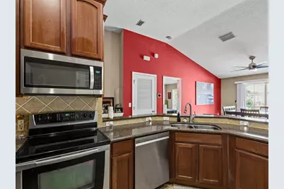 6774 Breezy Palm Drive, Riverview, FL 33578 - Photo 11