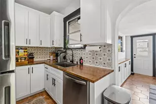 2835 18th Ave N, Saint Petersburg, FL 33713 - Photo 13