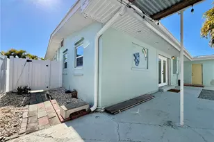 13299 3rd St E, Madeira Beach, FL 33708 - Photo 17