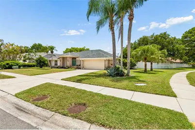 1776 Wood Thrush Way, Palm Harbor, FL 34683 - Photo 7