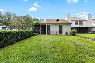 11520 Galleria Dr, Tampa, FL 33618 - Photo 25