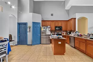 2613 Yukon Cliff Dr, Ruskin, FL 33570 - Photo 7