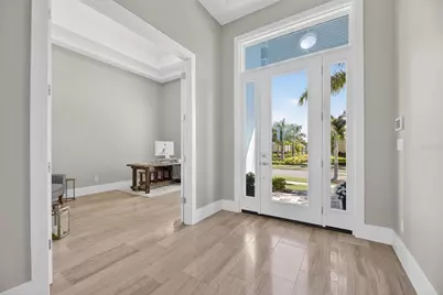 638 Manns Harbor Drive, Apollo Beach, FL 33572 - Photo 9