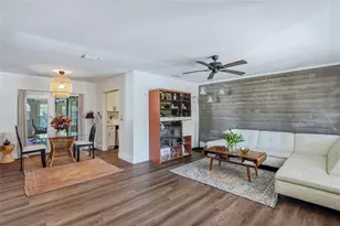 220 45th Ave S, Saint Petersburg, FL 33705 - Photo 3