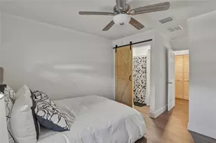 220 45th Ave S, Saint Petersburg, FL 33705 - Photo 13