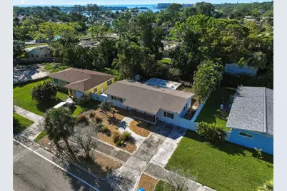 220 45th Avenue S, Saint Petersburg, FL 33705 - Photo 23