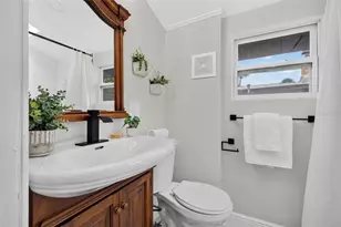 629 6th Ave N, Saint Petersburg, FL 33701 - Photo 21