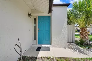 1502 16th Cir SE, Largo, FL 33771 - Photo 3