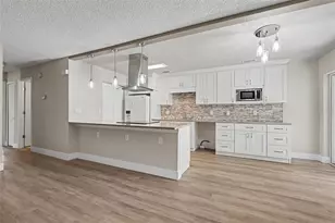 1502 16th Cir SE, Largo, FL 33771 - Photo 9