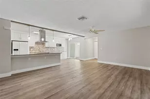 1502 16th Cir SE, Largo, FL 33771 - Photo 7