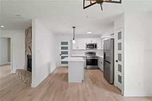 3206 Las Brisas Dr, Riverview, FL 33578 - Photo 11
