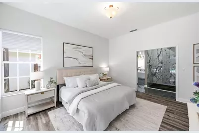 980 Live Oak Avenue NE, Saint Petersburg, FL 33703 - Photo 23