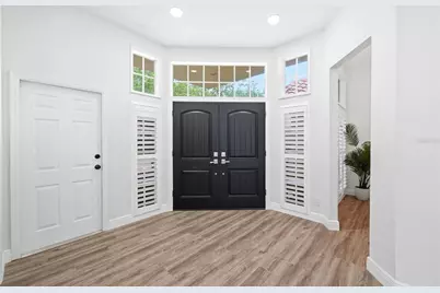 980 Live Oak Avenue NE, Saint Petersburg, FL 33703 - Photo 7