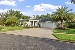 20454 Lace Cascade Rd, Land O Lakes, FL 34637 - Photo 3