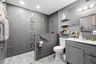 2908 18th St W, Bradenton, FL 34205 - Photo 29