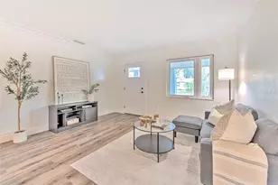 4101 W Bay Villa Ave, Tampa, FL 33611 - Photo 3