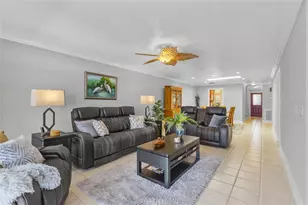 531 Boca Ciega Point Blvd S, Saint Petersburg, FL 33708 - Photo 7