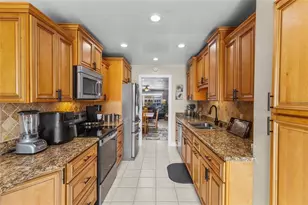 531 Boca Ciega Point Blvd S, Saint Petersburg, FL 33708 - Photo 13