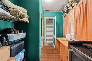 911 E 123rd Ave, Tampa, FL 33612 - Photo 21