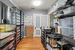 911 E 123rd Ave, Tampa, FL 33612 - Photo 23