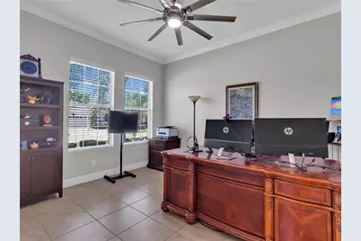 32430 Silvercreek Way, Wesley Chapel, FL 33545 - Photo 11
