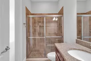32430 Silvercreek Way, Wesley Chapel, FL 33545 - Photo 37