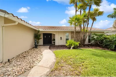 1924 Michigan Avenue NE, Saint Petersburg, FL 33703 - Photo 3