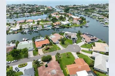 1924 Michigan Avenue NE, Saint Petersburg, FL 33703 - Photo 83