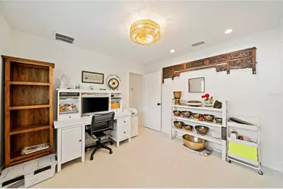 1924 Michigan Avenue NE, Saint Petersburg, FL 33703 - Photo 31