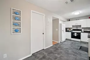 2243 Andover Cir, Palm Harbor, FL 34683 - Photo 15