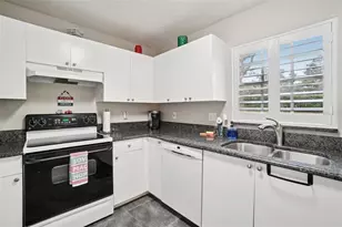 2243 Andover Cir, Palm Harbor, FL 34683 - Photo 13