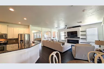 4023 Huntingdale Court, Wesley Chapel, FL 33543 - Photo 15