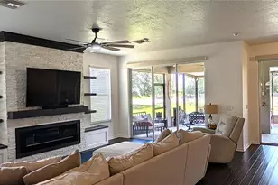 4023 Huntingdale Ct, Wesley Chapel, FL 33543 - Photo 5