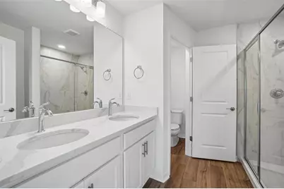 6844 Holcombe Down Drive, Zephyrhills, FL 33541 - Photo 25