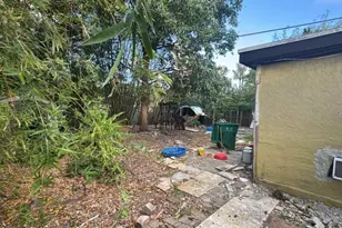 490 NW 29th Ave, Fort Lauderdale, FL 33311 - Photo 15