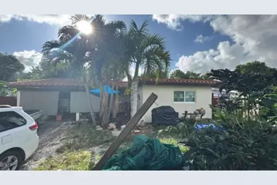 490 NW 29th Avenue, Fort Lauderdale, FL 33311 - Photo 1