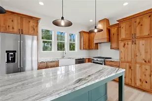 2540 1st Ave N, Saint Petersburg, FL 33713 - Photo 15
