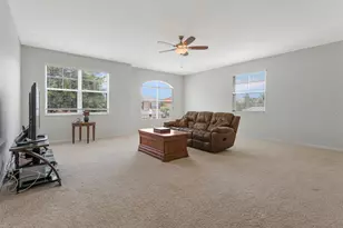 2328 Messenger Cir, Safety Harbor, FL 34695 - Photo 9
