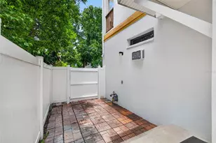 447 13th Ave N, Saint Petersburg, FL 33701 - Photo 41