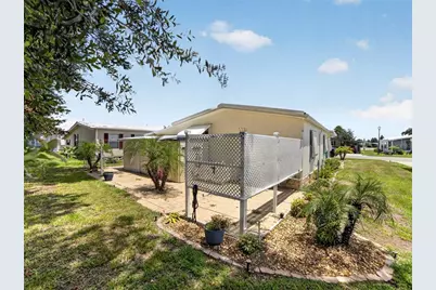 36419 Bonney Drive, Zephyrhills, FL 33541 - Photo 7