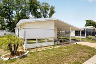 36419 Bonney Dr, Zephyrhills, FL 33541 - Photo 3